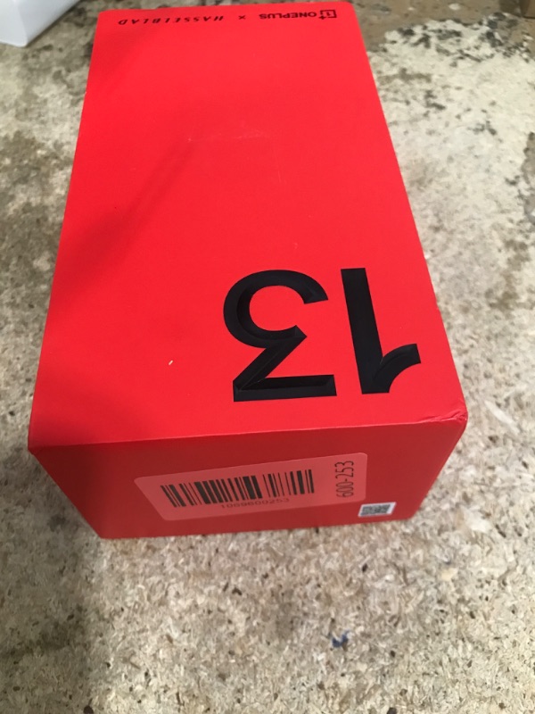 Photo 1 of ***TURNS ON/NEEDS WI-FI TO OPEN **
OnePlus 13,16GB RAM + 512GB Storage,Dual-SIM,Unlocked Android Smartphone, Snapdragon 8 Elite, 80W SUPERVOOC Fast Charging and 50W AIRVOOC Charging, Advanced Hasselblad Camera, 2025, Midnight Ocean