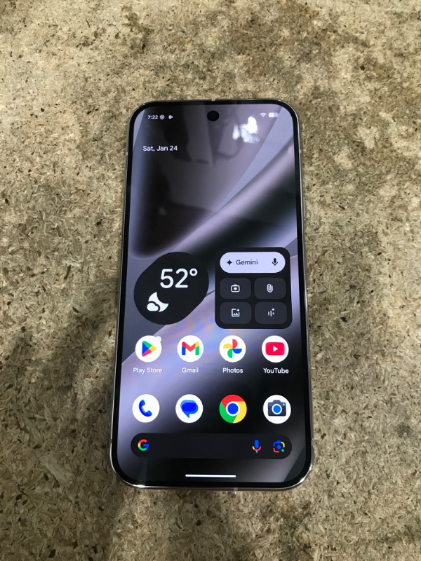 Photo 1 of *POWERS ON/UNLOCKED SEE PHOTOS**
Google Pixel 10 Pro - Unlocked Android Smartphone - Gemini AI Assistant, Triple Rear Camera System, Fast-Charging 24+ Hour Battery, and 6.3" Super Actua Display - Porcelain - 128 GB (2025 Model)
