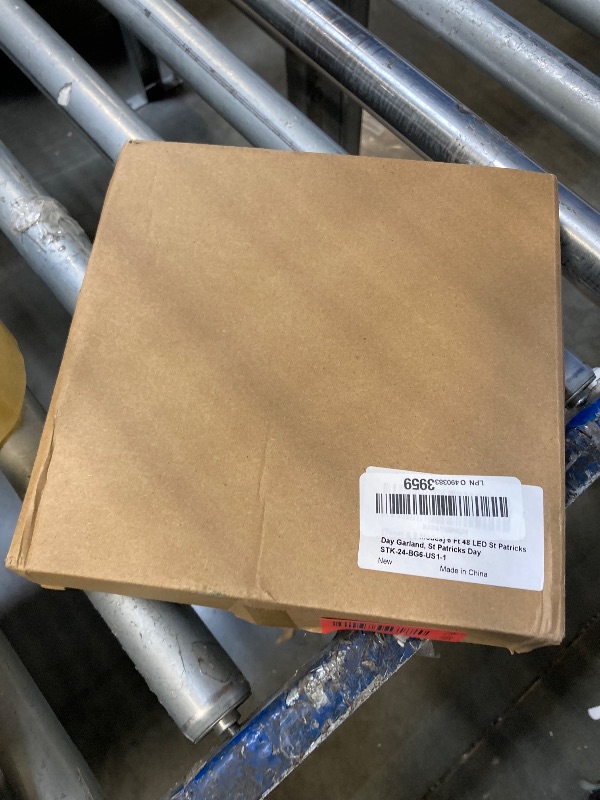 Photo 1 of [Timer & 8 Modes] 6 Ft 48 LED St Patricks Day Garland, St Patricks Day Decorations St Patricks Garland with Shamrock Lights St Patricks Day Lights St Patricks Day Decor for Home Table Mantle Porch