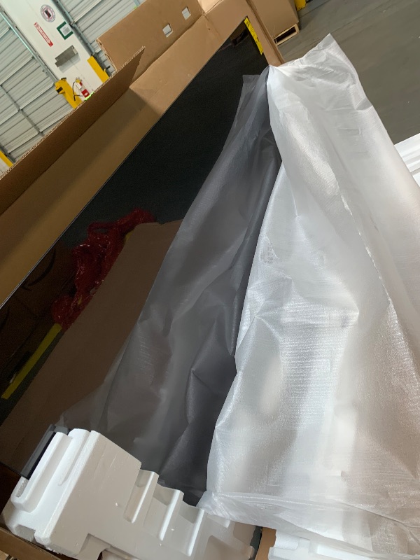 Photo 1 of *****USED******UNTESTED*******SAMSUNG 83-Inch Class OLED S95F 4K Glare Free Smart TV (2025 Model) NQ4 AI Gen3 Processor, OLED HDR Pro, Motion Xcelerator 164Hz, Dolby Atmos, Samsung Vision AI, Alexa Built-in