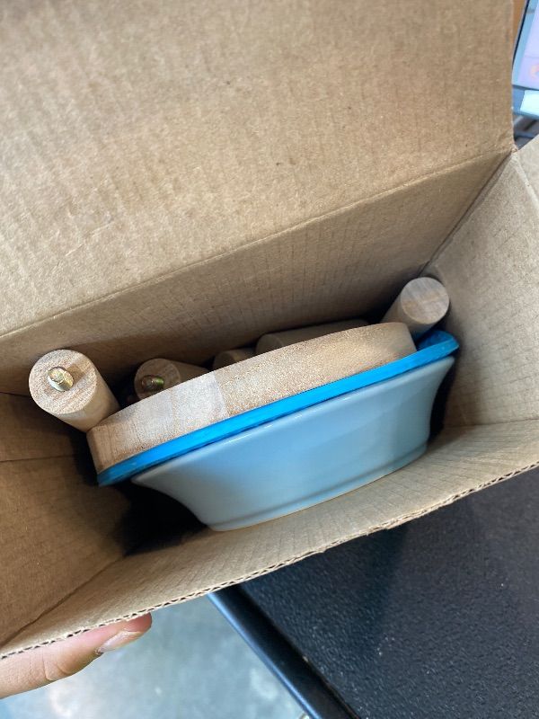 Photo 1 of *UNTESTED*
Elevated Cat Bowls Raised Ceramic Cat Dishes Adjustable Height Stand Whisker Fatigue Friendly Food Plates Feeding Station for Kittens Puppies Dog(Pink)(Blue)