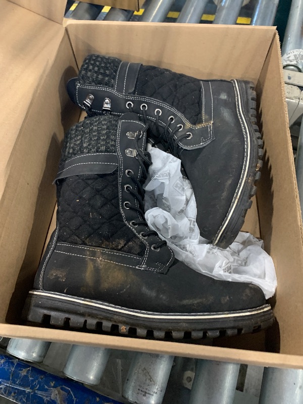 Photo 1 of ***A LITTLE DIRTY*** POLAR Womens Memory Foam Outside Pocket Inside Zip Thermal Waterproof Deep Tread Rubber Sole Snow Boots - Black Suede - EU38/US7 - YC0614