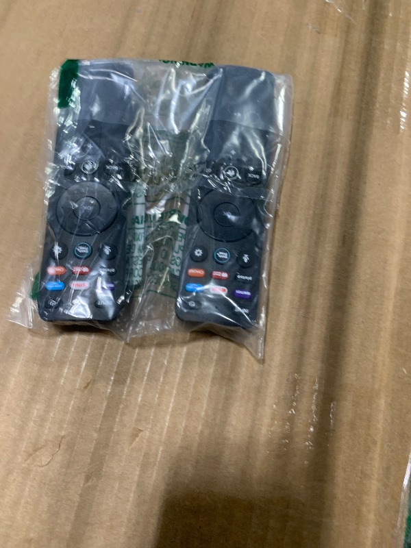 Photo 1 of [2 Packs] Universal Vizio Remote XRT260 ?No Voice ?Fit for All VIZIO Smart TV Smartcast 4K P-Series V-Series D-Series M-Series XRT136 XRT140 with Hbomax,Netflix,PrimeVideo,Plutotv,iHeartRadio,Crackle