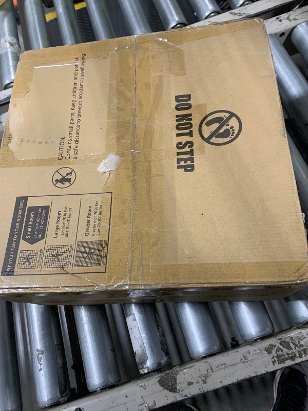 Photo 1 of **UNKNOWN MISSING PARTS**ZMISHIBO Low Profile Ceiling Fans with Lights and Remote, 13 Inch Fandelier Ceiling Fan with Light, White Modern Flush Mount Ceiling Fan, Small Dimmable LED Fan Lights for Bedroom