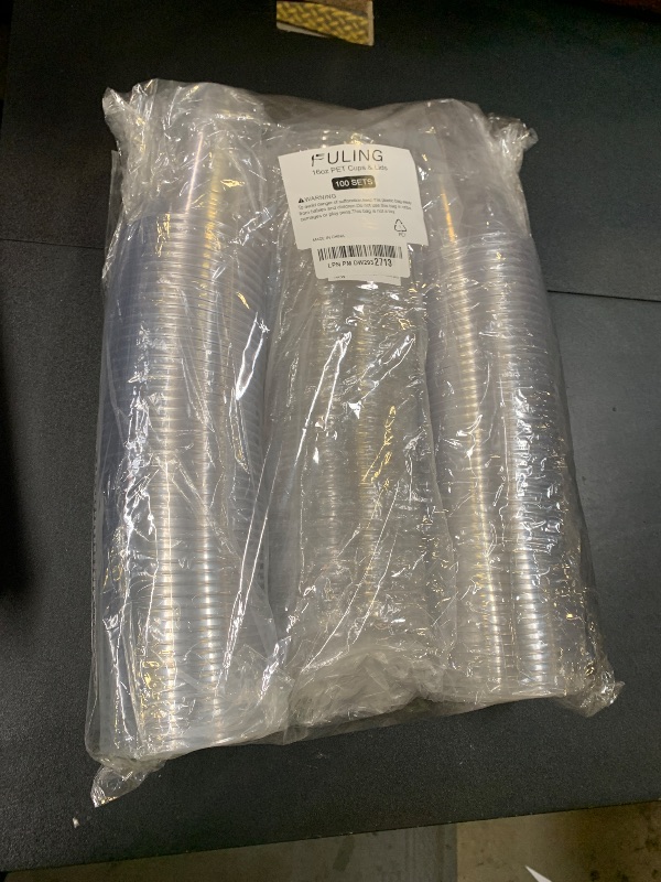 Photo 1 of [100 Sets-16 oz.] Plastic Cups With Dome Straw Slot Lids PET Crystal Clear Disposable Togo Cup BPA Free For Party Ice Cold Drinks Coffee Tea Parfait Dessert Smoothie Bubble Boba Fruit Milkshake Slush