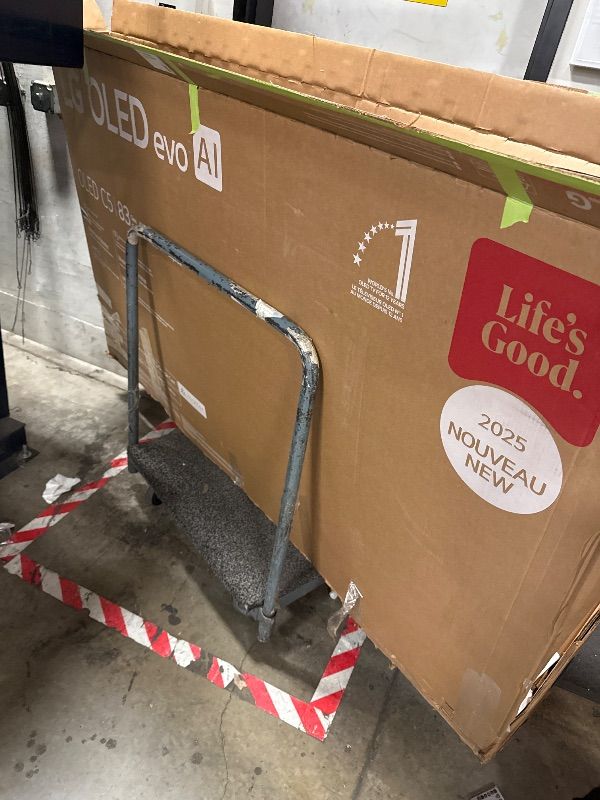 Photo 1 of Samsung 65-Inch Class Crystal UHD U8000F 4K Smart TV (2025 Model) Endless Free Content, Crystal Processor 4K, MetalStream Design, Knox Security, Alexa Built-in