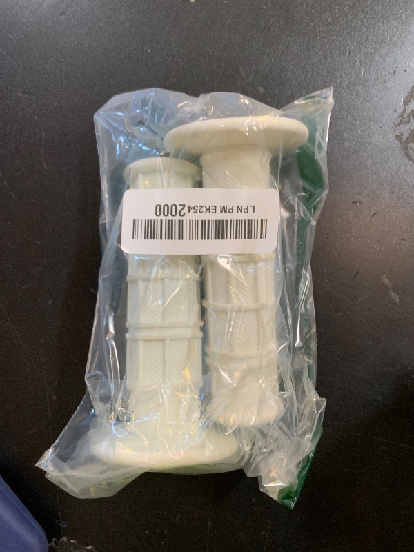 Photo 1 of 1 Pair Universal Silicone Bike Grips, 7/8" 22mm Motorcycle Handlebar Grips for Scooters, ATVs, Dirt Bikes(White)