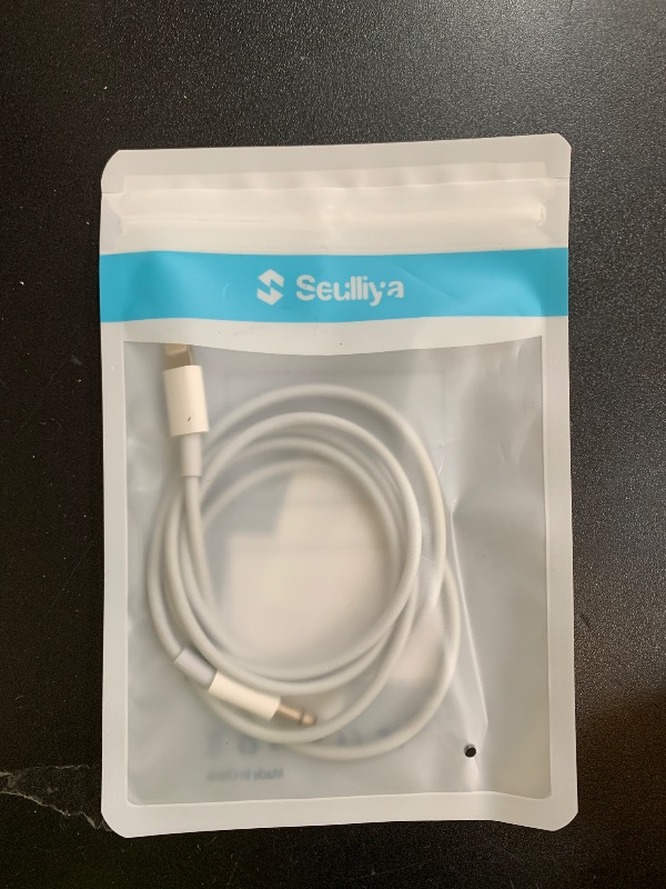 Photo 1 of (Apple MFi Certified) iPhone AUX Cord,Lightning to 1/8 Inch Audio Cable,3.3ft, Headphone Jack Adapter Male Aux Stereo Audio Cable Compatible for iPhone 14/13/12/11/XR/X/8/7 (White)