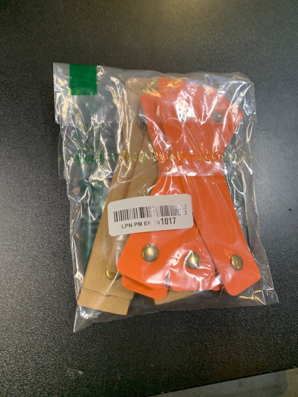 Photo 1 of 12 Pcs Leather Napkin Rings Vintage Buckle Napkin Holder for Table Decor, Wedding, Fall Dinner Party Thanksgiving Day Table Ornaments Classic Leather Party Decoration (Orange, Standard)