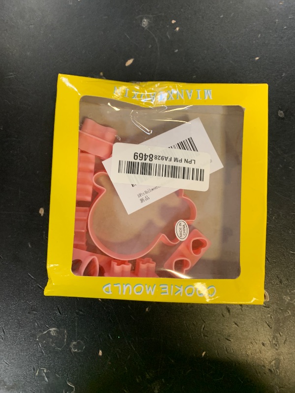 Photo 1 of 10Pcs Halloween Cookie Cutters, 3D Cookie Cutter with Plunger Stamp, Ghost Biscuit Cutters Cake Baking Fondant Embosser Stamps Halloween Party DIY Cake Decorating Tools(L10)