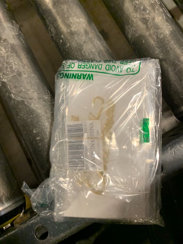 Photo 1 of 10 Pcs Christmas Cake Toppers Mirror Gold Acrylic Cupcake Topper Cake Decorations Elk Merry Christmas Cake Topper for Xmas Winter Holiday DIY Party Dessert Decoration