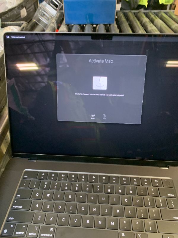 Photo 1 of Apple 2024 MacBook Pro Laptop with M4 Pro, 14?core CPU, 20?core GPU: Built for Apple Intelligence, 16.2-inch Liquid Retina XDR Display, 48GB Unified Memory, 512GB SSD Storage; Space Black