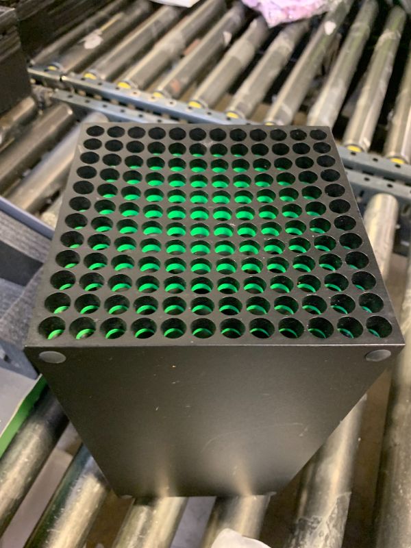 Photo 1 of *INCOMPLETE** Xbox Series X - Gaming Console - 1TB SSD - Includes Wireless Controller - 4K Gaming - 120FPS - Carbon Black