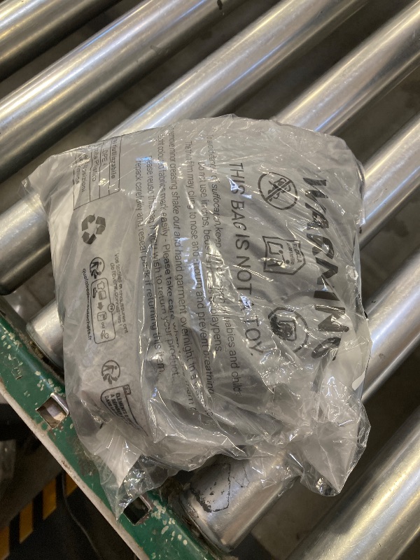 Photo 1 of SOLY HUX Women's Off The Shoulder Color Block Bodycon Fishtail Long Maxi Dress Party Cocktail Outfits Black and White X-Small