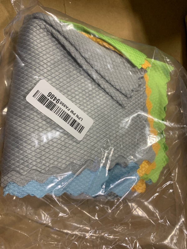 Photo 1 of AIDEA Microfiber Glass Cleaning Cloth, 8PK, Premium Microfiber Glass and Window Cleaner, Lint Free Quickly Clean Windows, Glasses, Windshields, Mirrors, Stainless Steel, 12"x12"