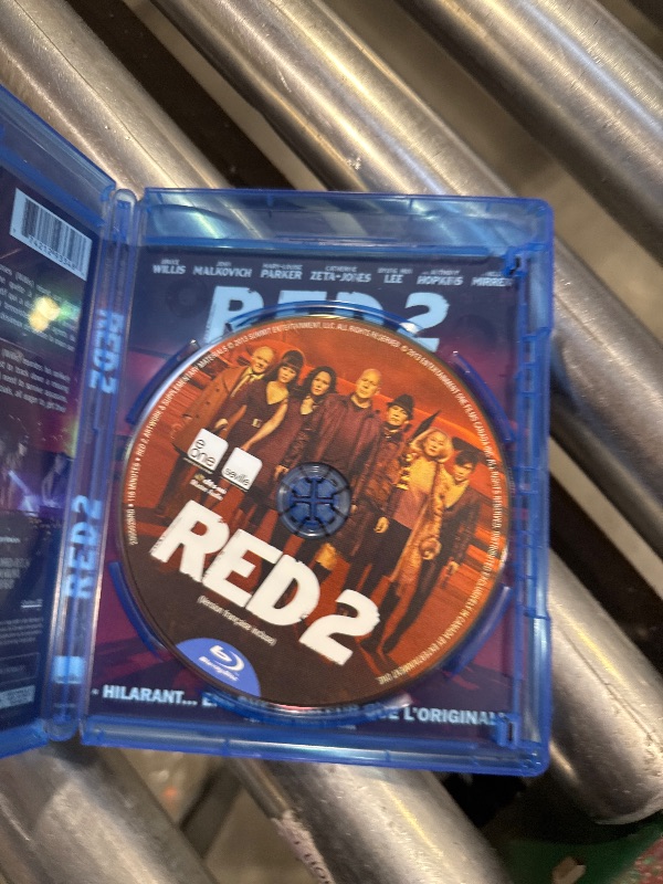 View 2 of Red 2 (Blu-ray)