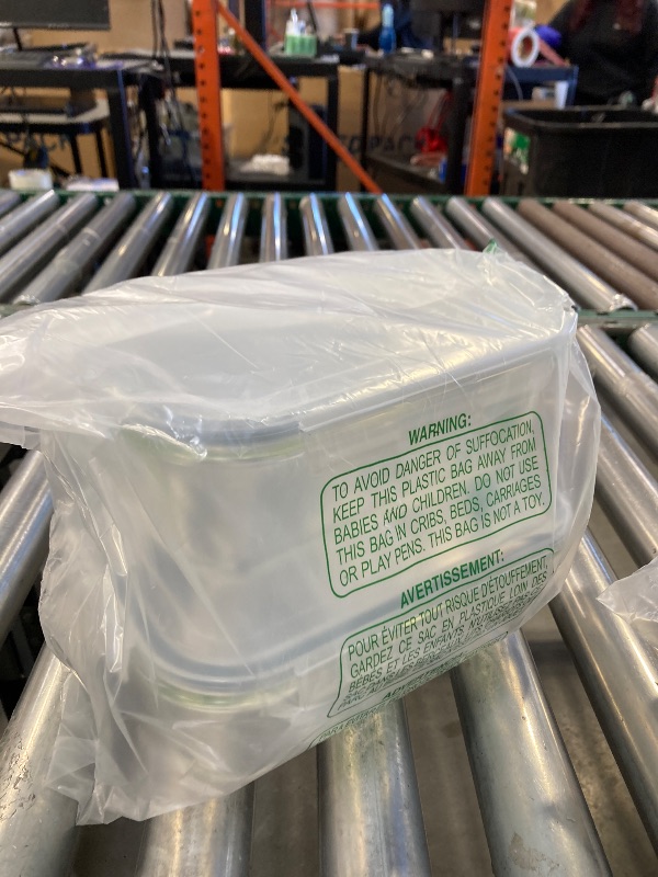 Photo 1 of 7"x9" Glass Containers 2 pk 