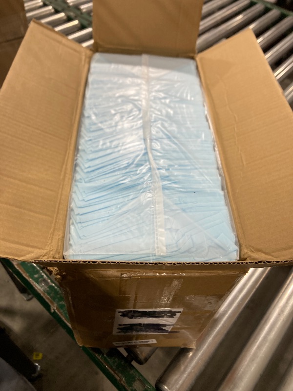 Photo 1 of Amazon Basics Leakproof Dog and Puppy Pee Pads with 5-Layer Quick-Dry Surface for Potty Training, Standard Absorbency, Giant, 27.5 x 44Inch, Pack of 40, Blue & White