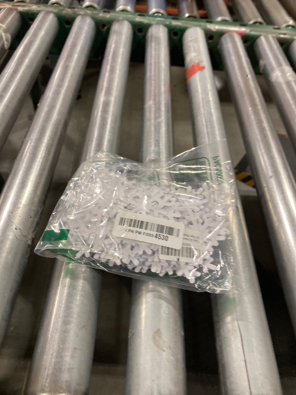 Photo 1 of 116 Pcs Christmas White Snowflake Decorations - Ornaments, Garland Banner for Winter Wonderland Holiday, New Year Home Party Supplies