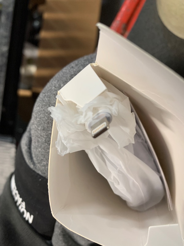 Photo 1 of [Apple MFi Certified] Lightning to HDMI Adapter for iPhone to TV, HDMI to Lightning Cable 1080P HD Digital AV Adapter Sync Video & Sound for iPhone 14 13 12 11 X SE 8 7 6, HDTV/Projector - 6.6FT