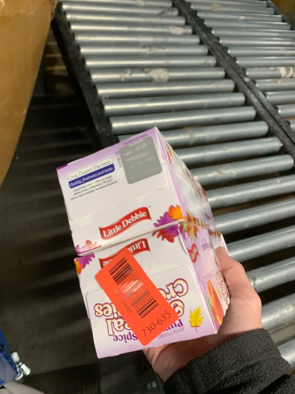 Photo 1 of ***EXPIRATION:11/25***Little Debbie Pumpkin Spice Oatmeal Crème Pies 2 pack