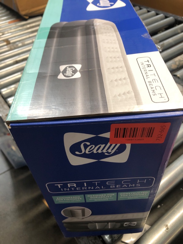 Photo 1 of
Sealy Tritech 20" Queen Air Mattress with Built-in AC Pump