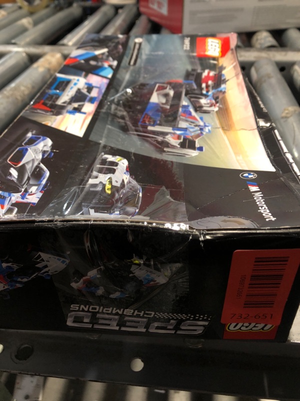 Photo 1 of ****NEW OPEN FOR INSPECTION****LEGO Speed Champions BMW M4 GT3 & BMW M Hybrid V8 Race Cars, BMW Toy for Kids with 2 Buildable Models and 2 Driver Minifigures, Car Toy Birthday Gift Idea for Boys and Girls Ages 9 and Up, 76922