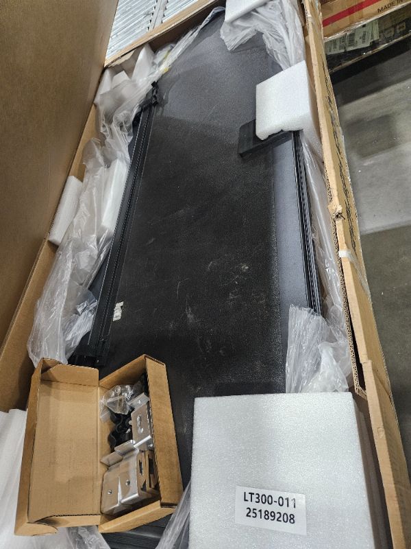 Photo 1 of ** Missing side rails ** Rough Country Hard Tri-Fold Truck Bed Tonneau Cover for Chevy Silverado & GMC Sierra 1500 (2019-2025) - Aluminum Flip-Up Folding Bed Cover, Fits 5'10 (69.9") Bed