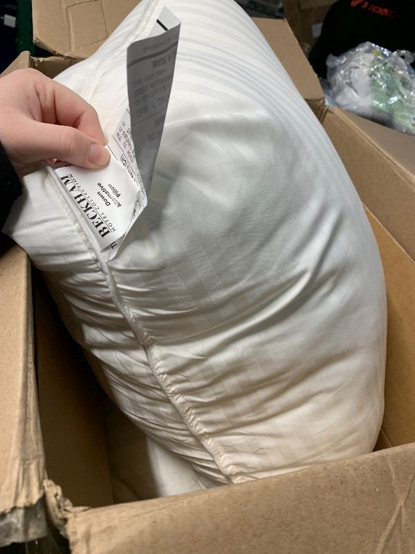 Photo 1 of ***STOCK PHOTO AND DESCRIPTION FOR REFERENCE ONLY***
VALUXE 3 Inch Gel Memory Foam Mattress Topper Twin Size High Density Cooling Pad Pressure Relief Bed Topper Grey (with Removable & Washable Bamboo Cover)