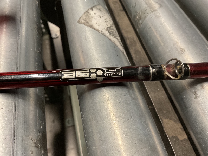 Photo 1 of * end of pole damaged* Phenix Rods Titan Casting / 6?8? / 1 PC / 25-55 LB Braided LINE/PE LINE 1.5-4.0/150-350 G JIG Weight/Slow Pitch Taper Action/Fuji K Series SIC Guides/Fuji Reel SEAT/Custom EVA Handle