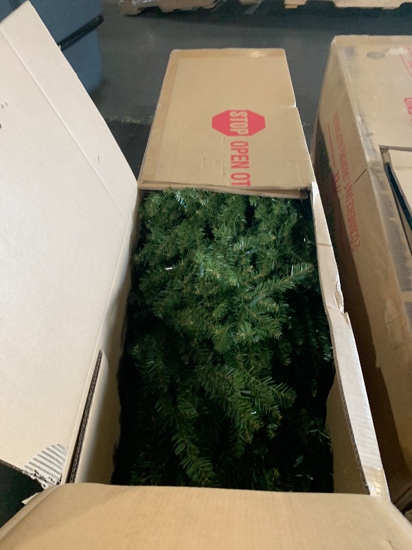Photo 1 of *************INCOMPLETE ITEM, THI SI ONLY BOX # 2 OUT OF 2 TOTAL***************
National Tree Company 12 ft Pre-Lit Dunhill Fir Artificial Christmas Tree, 1,500 Clear Lights, 7,794 Tips, Includes Stand, Green