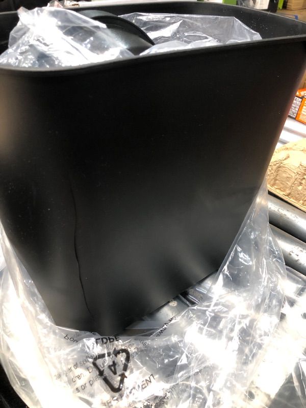 Photo 1 of ***PARTIAL SET - PRICE ADJUSTED***
**BIN IS CRACKED** Amazon Basics 8-Sheet Cross Cut Paper Shredder and Credit Card Shredder - Black