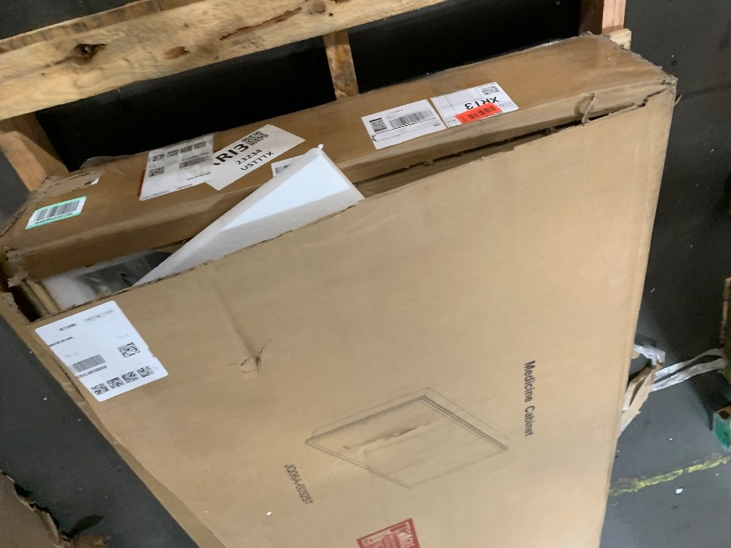 Photo 1 of (back of mirror damaged) **TRUCK/TRAILERPICK UP ONLY)

SHYWENHSIU 60"x32" Medicine Cabinet Mirror, LED Lighted Medicine Cabinet with Electrical Outlet?USB, Anti-Fog, 3 Colors Temperature Stepless Dimmable, Aluminum Cabinet for Storage and Mordern Decor