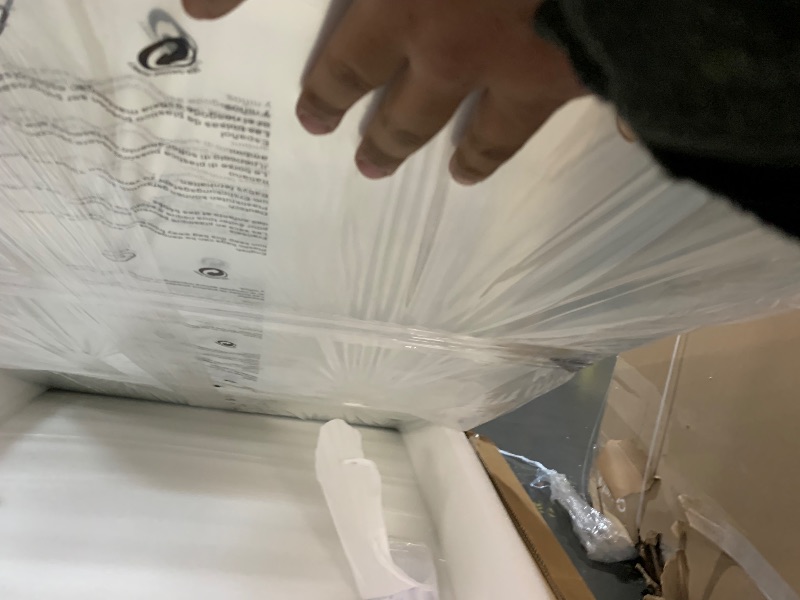 Photo 1 of (back of mirror damaged) **TRUCK/TRAILERPICK UP ONLY)

SHYWENHSIU 60"x32" Medicine Cabinet Mirror, LED Lighted Medicine Cabinet with Electrical Outlet?USB, Anti-Fog, 3 Colors Temperature Stepless Dimmable, Aluminum Cabinet for Storage and Mordern Decor