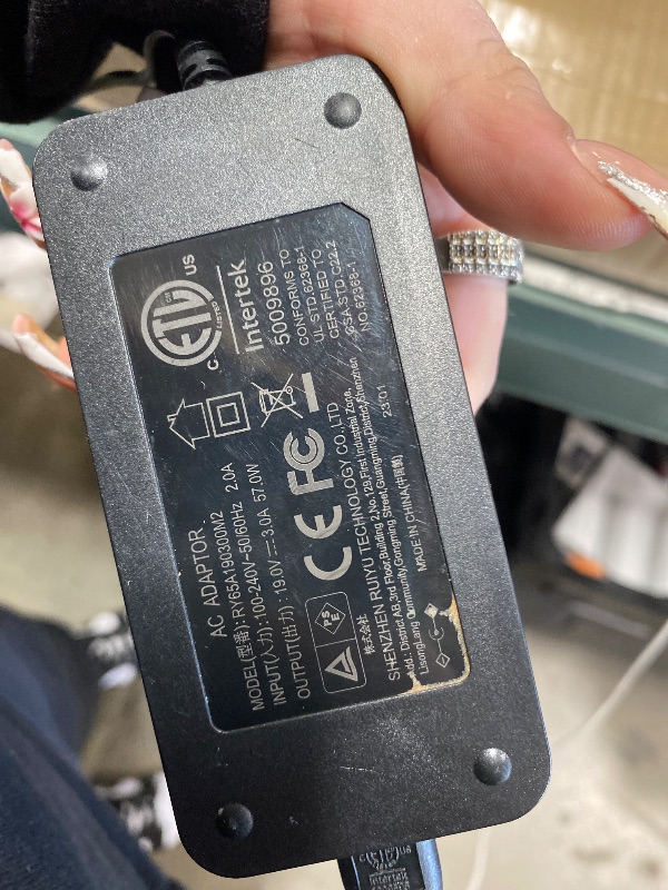 Photo 1 of ***************FOR PARTS ONLY- DOESNT SEEM TO DETECT WINDOWS****************
 ECOHERO Laptop, 15.6 inches FHD(1920 x 1080) IPS Display, i3-5005U, 8GB RAM and 512GB SSD Laptop Computer, 2.4G/5G WiFi, BT5.0 and RJ45, Full Functional Type C