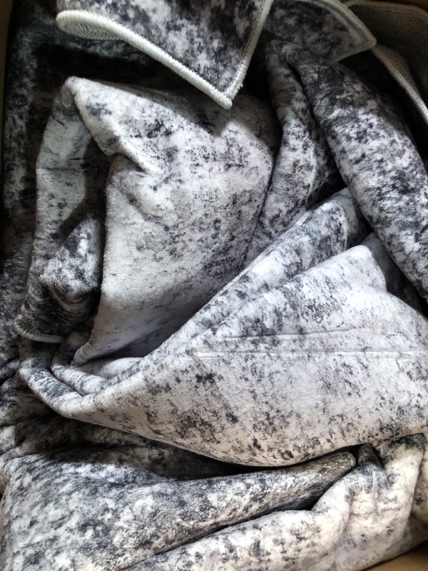 Photo 2 of LOVORAL Area Rugs for Living Room: 6x9 Washable Neutral Abstract Rug for Bedroom Large Soft Modern Dining Room Rugs Indoor Floor Low Pile Carpet for Home Office Nursery - Grey