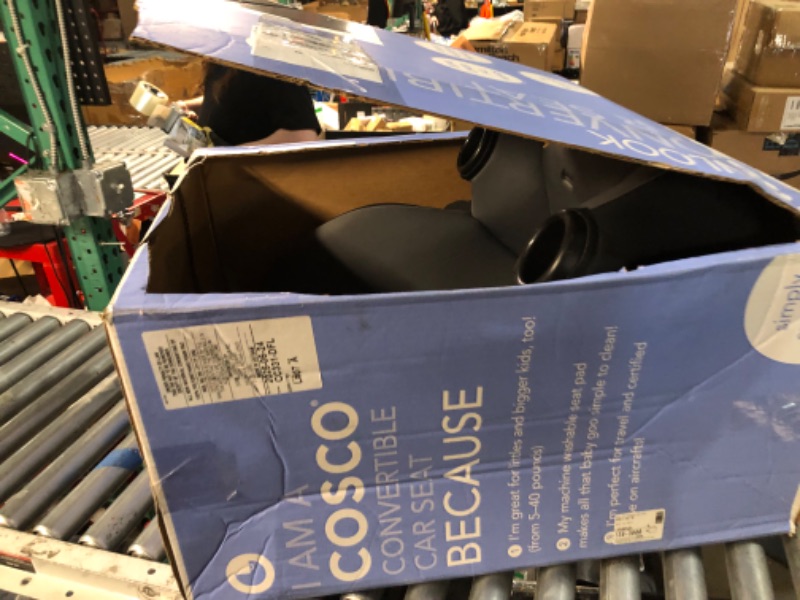 Photo 1 of (see all images) Cosco Onlook 2-in-1 Convertible Car Seat, Rear-Facing 5-40 pounds and Forward-Facing 22-40 pounds and up to 43 inches, Black Arrows