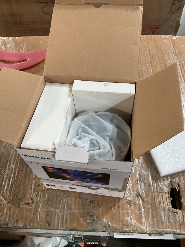 Photo 1 of ?Electric Focus?Magcubic Mini Projector 4K Support, Portable Projector with WiFi 6 and Bluetooth 5.4, Smart Proyector, 5W Soundbase Speaker, 180°Rotation for Home Theater