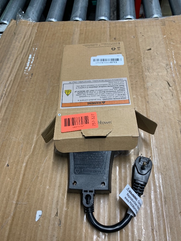 Photo 1 of ***(MISSING REMOTE)***Brightown Outdoor Lights Timer, Outdoor Timer Outlet Waterproof with Remote (100Ft Range),Dusk to Dawn Sensor, 3 Grounded Electrical Outlets for Christmas Holiday Lighting, UL Listed, 15A