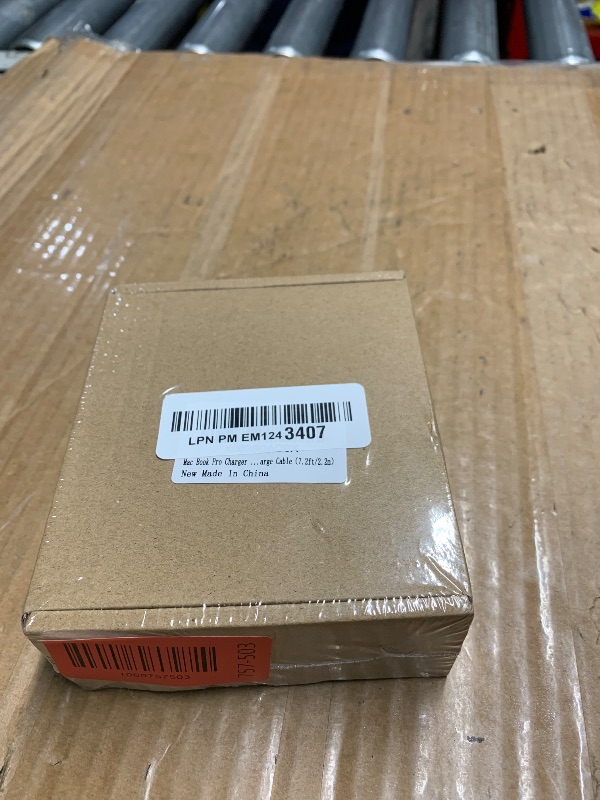 Photo 1 of ***FACTORY SEALED***Mac Book Pro Charger - 118W USB C Charger Fast Charger Compatible with MacBook pro/Air, M1 M2 M3 M4 M5, ipad Pro, Samsung Galaxy and More, Include Charge Cable