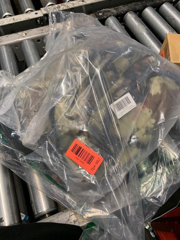 Photo 1 of ***(MISSING ICE PACKS)***OUTXE Cooler Backpack Insulated 22L Lunch Backpack Cooler Bag Daily Backpacks Work and Travel-Camo