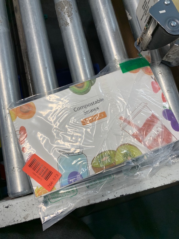 Photo 1 of [100 Pcs] 5 Inch Sugarcane Cocktail Short Straws - Disposable Compostable Biodegradable Drinking Straws for Whiskey Bar Club Cocktail Cold Drinks