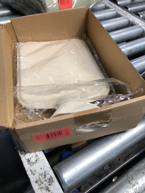 Photo 1 of ***PARTIAL SET, ONLY ONE - PRICE ADJUSTED*** Macarrie 4 Pcs Hot Water Bag for Pain Relief, Rubber Hot Water Bag, Heating Water Bottle Bag, Hot Compress, Hot Pouch for Body Heat and Cold Therapy, Cramps (Orange, Green, Red, White)