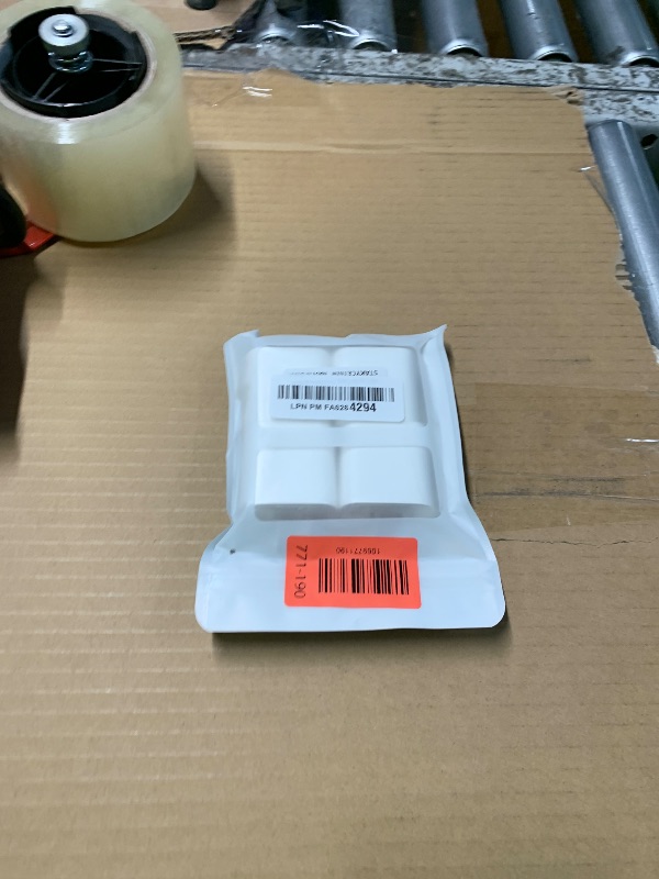 Photo 1 of [4 Pack] USB C Charger Block Charging Block Type C Charger 20W Wall Chargers for iPhone Air/17/17 Plus/17 Pro/17 Pro Max/16/16 Plus/16 Pro/16 Pro Max/15/15 Pro/15 Pro Max/14/13/12 Pro/Samsung/Android