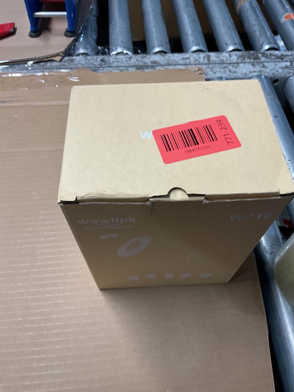 Photo 1 of [Built-in Apps & 2025 Upgraded] Mini Projector with WiFi 6 and Bluetooth 5.4 Support 4K 1080P Auto Keystone 180° Rotatable Projector Portable Compatibile with HDMI/TV Stick/Memory Stick/Laptop, White