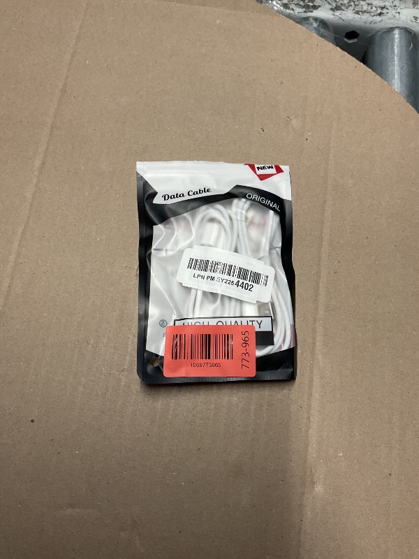 Photo 1 of [Apple MFi Certified] USBC Charging Cable for iPhone 16,2Pack 3ft USB A to Type C Car Charger 60W Fast Charging Cord Fast Data Sync Nylon Braided for iPhone 16 Pro/16 Pro Max/16 Plus/15 iPad