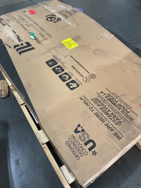 Photo 1 of ***TRUCK/TRAILER PICKUP ONLY***Billiards 8 ft Arlington Pool Table with Billiard Ball and Cue Stick Set