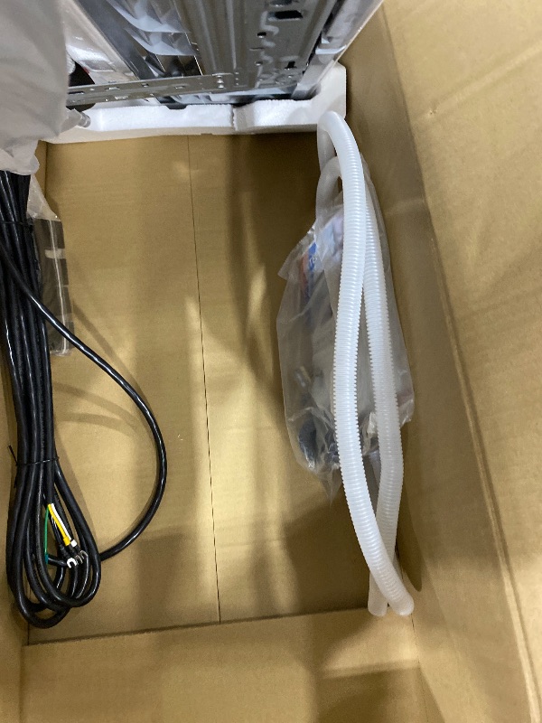 Photo 1 of *INCOMPLETE* GarveeTech 18K Dual 2 Zone Mini Split Air Conditioner,24 SEER2 12000 BTU+ 12000 BTU Wifi Enabled Multi Zone Ductless, 208-230V Cools Up to 1500 Sq.Ft Multi Zone Ductless Pre-Charged Heat Pump