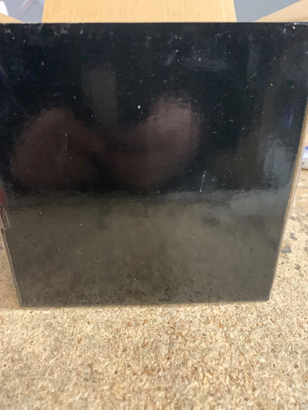 Photo 1 of 2 Pcs Upgrade Semi Truck Locking Fuel Cap Cover, Truck Fuel Tank Cap Lock with 4 Keys, Fit for Kenworth, International, Mack, Volvo