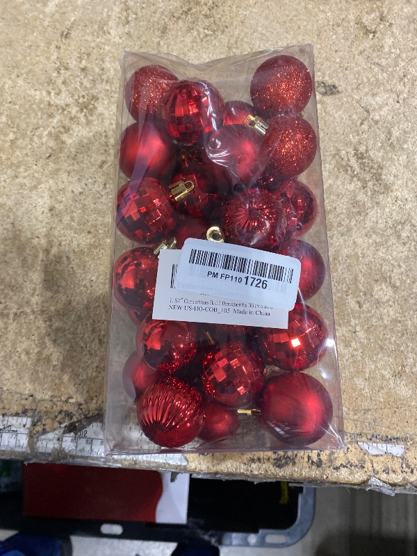 Photo 1 of 1.57" Red Christmas Ornaments for Christmas Tree 36 Pcs Mini Shatterproof Balls Christmas Tree Decorations Small Xmas Ornaments Balls with Hanging Loop for Wedding Holiday Party Wreath Home Decor